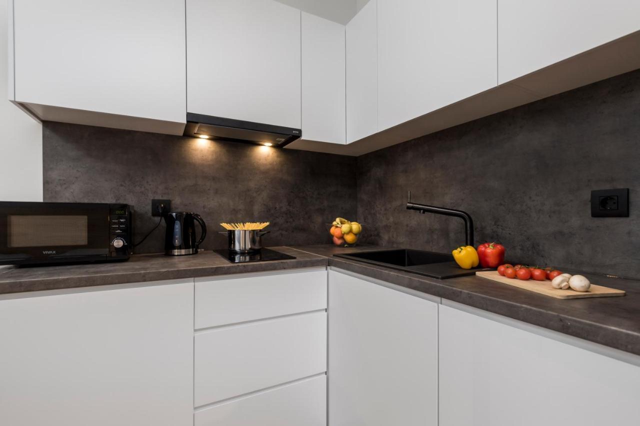 Deluxe Apartments & Rooms "In The Center" Rijeka Luaran gambar