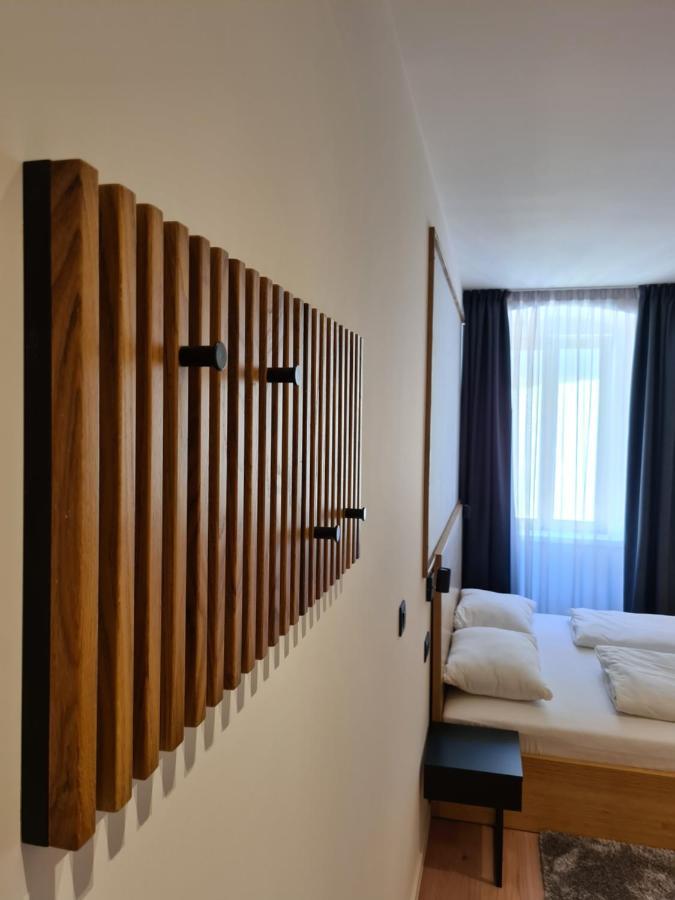Deluxe Apartments & Rooms "In The Center" Rijeka Luaran gambar